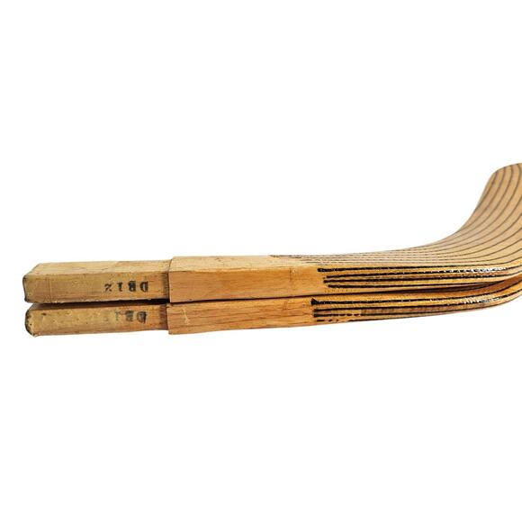 Vintage Louisville DB12 NHL Pro LH Model - Adult Hockey SR Stick Wood Blade - Picture 11 of 13
